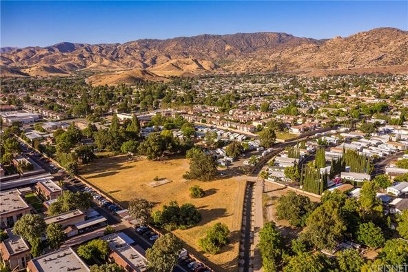 1761 Oak Rd, Simi Valley, CA 93063